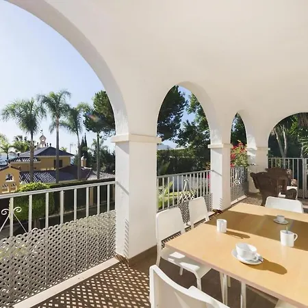 2 Bedroom Apartment, With Sea Views, In Puerto Banus * Marbella